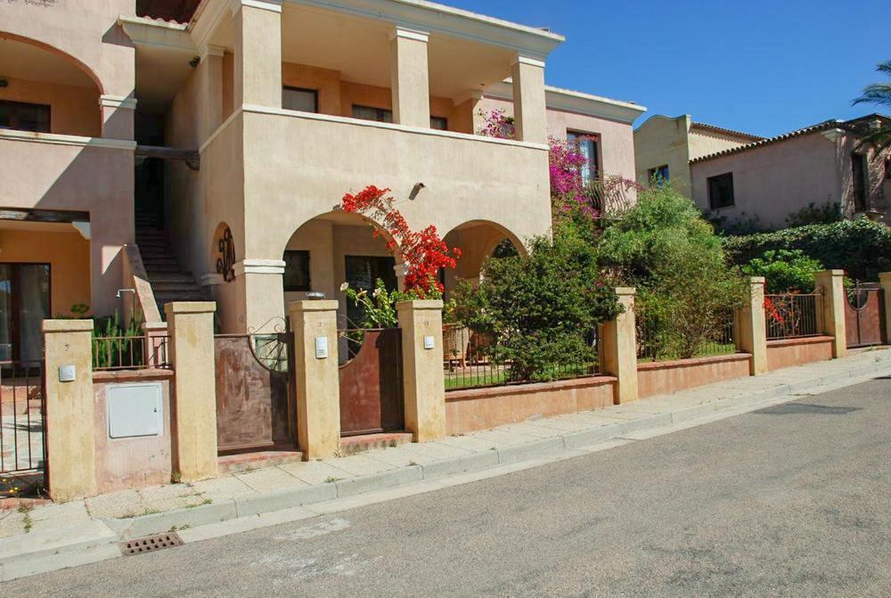 Domu Cannuja Villasimius Exterior photo